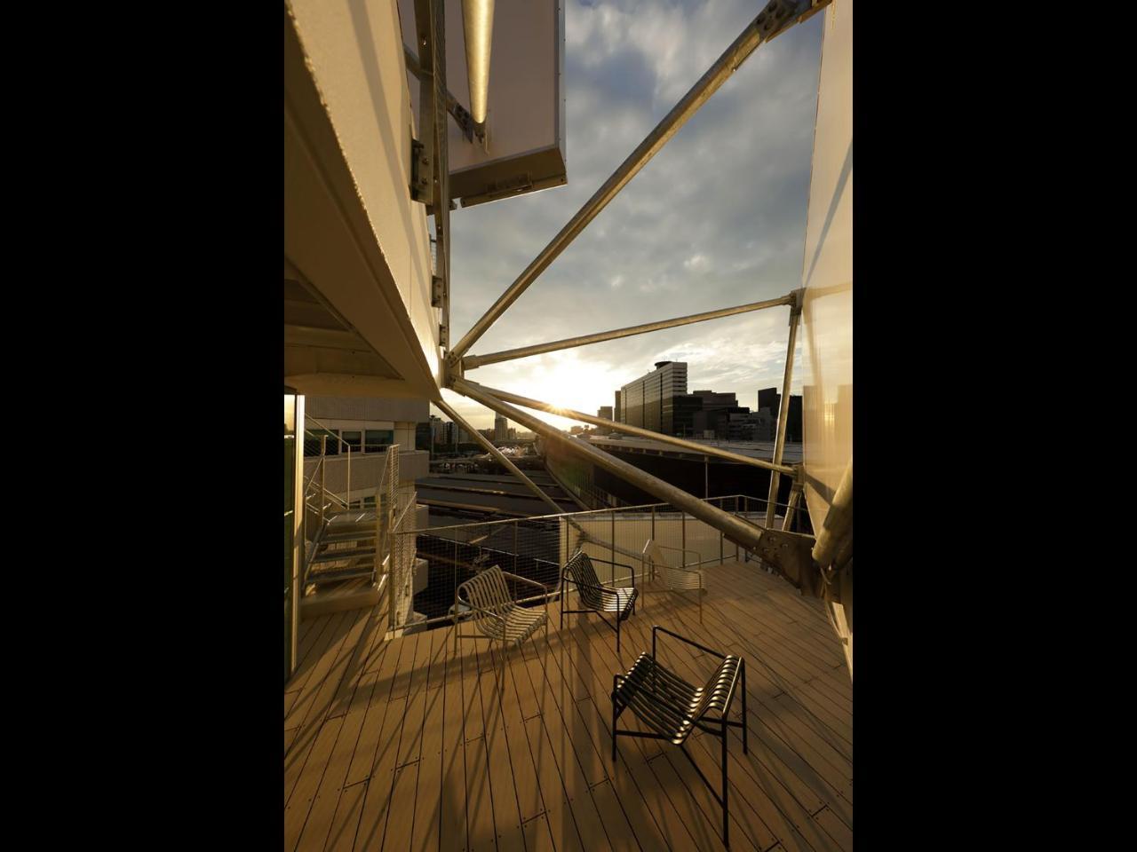 ไนน์ อาวร์ ชินโอซาก้าสเตชั่น Hotel ภายนอก รูปภาพ